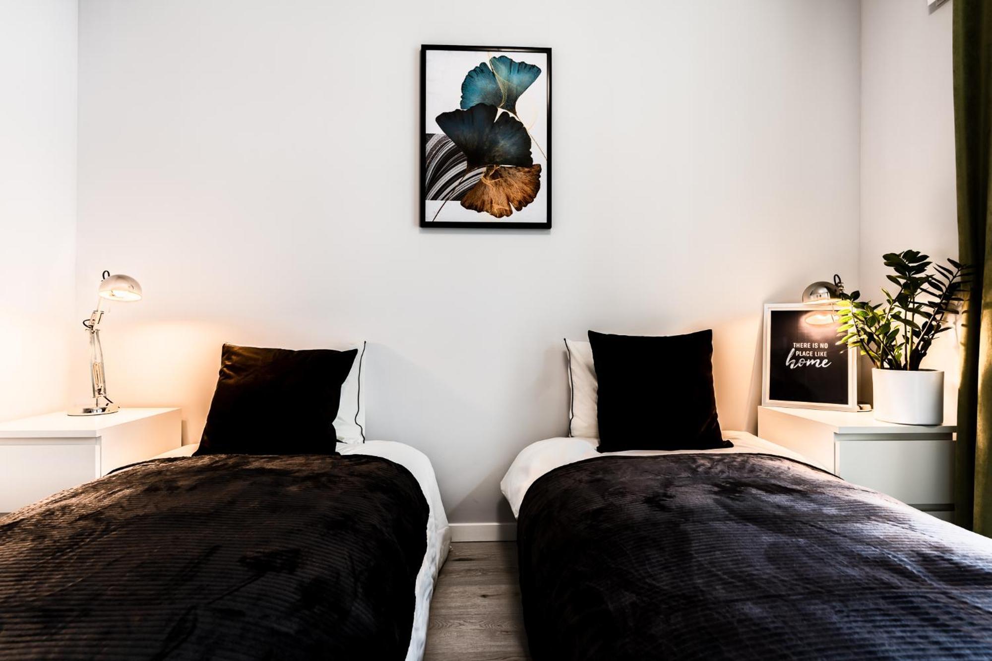 Pure Rental Premium Apartments Wrocław Exteriör bild