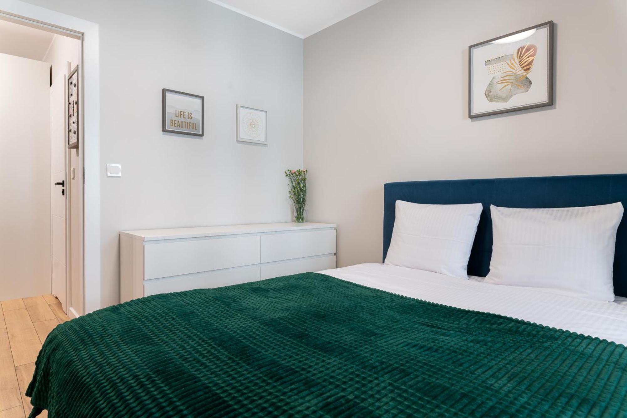 Pure Rental Premium Apartments Wrocław Exteriör bild